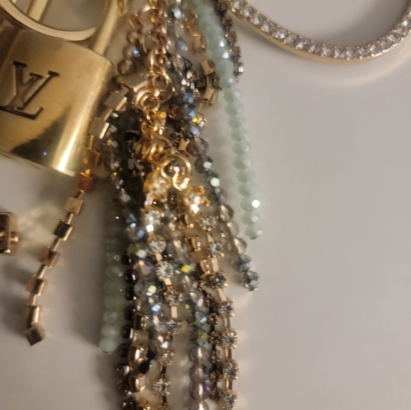 Louis Vuitton Lock & key - Picture 7 of 17